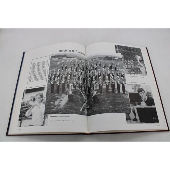 1985 SALEM HIGH SCHOOL YEARBOOK THE LACONIAN, SALEM, VA - Picture 13 of 16